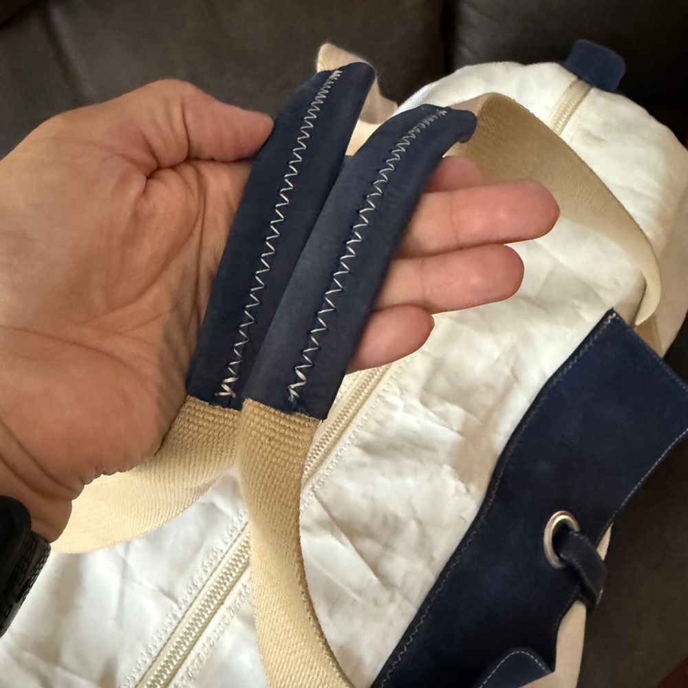 Onshore Duffel bagLes Grands Classiques Navy • recycled sail - Picture 9 of 10
